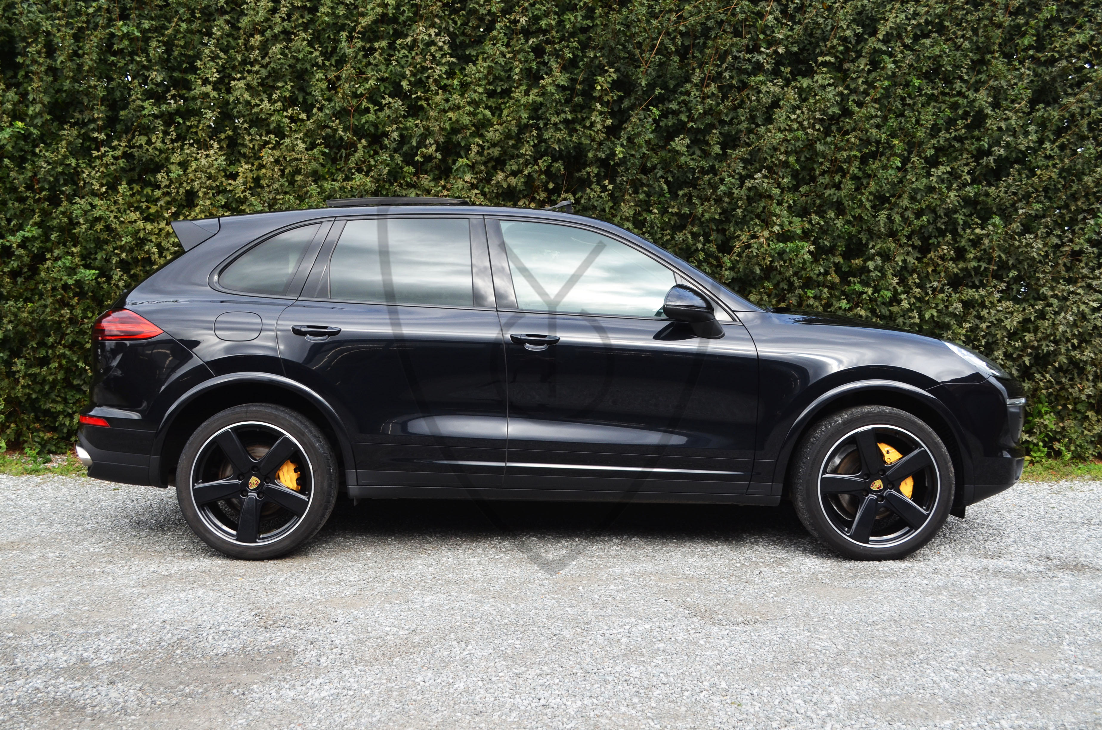 PORSCHE CAYENNE — image 34